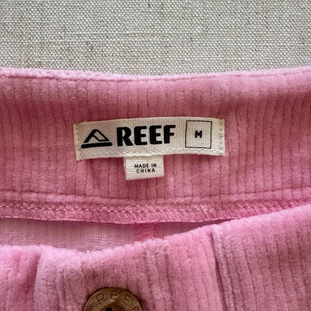 Reef Pink Corduroy Shorts - Picture 5 of 5